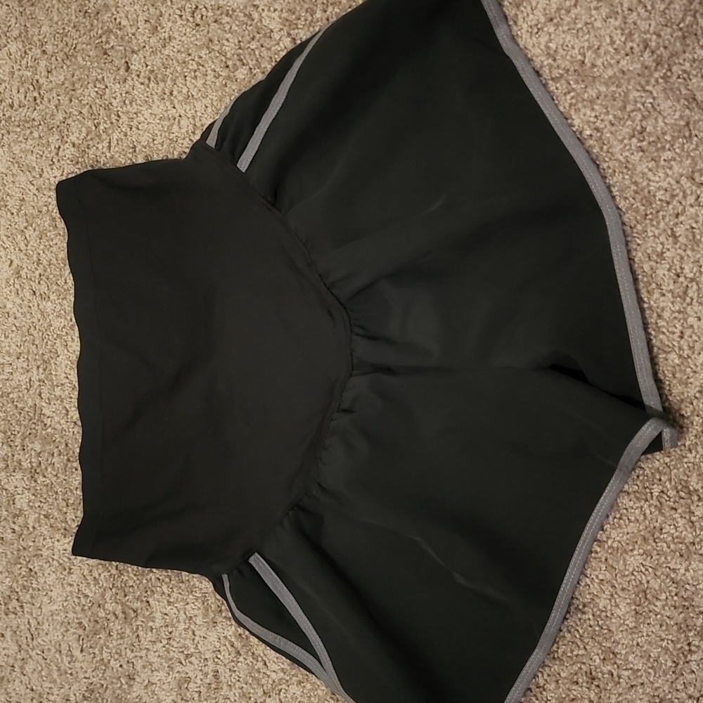 Black Sport Mayernity Shorts